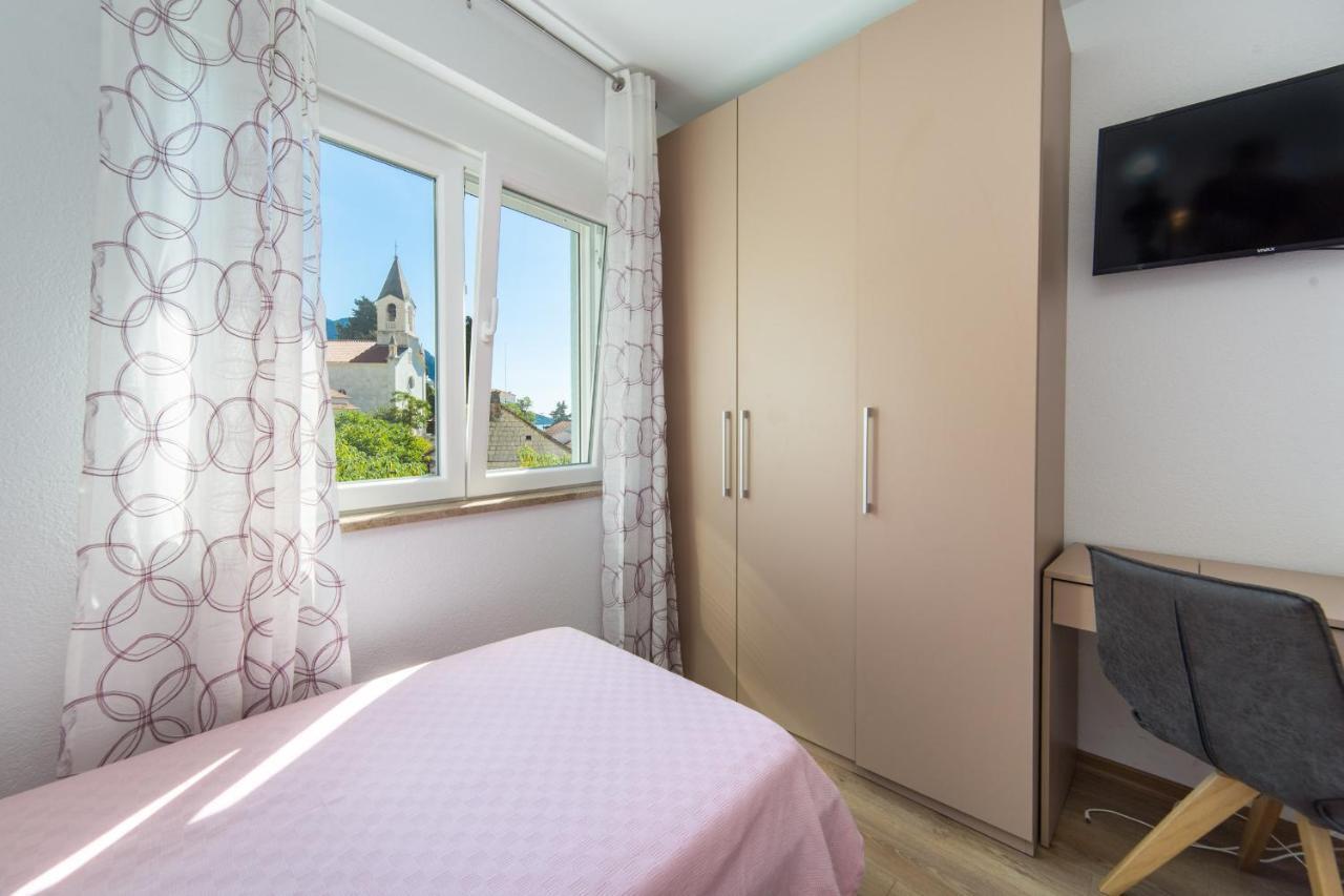 Apartments Zvonik Brist Εξωτερικό φωτογραφία