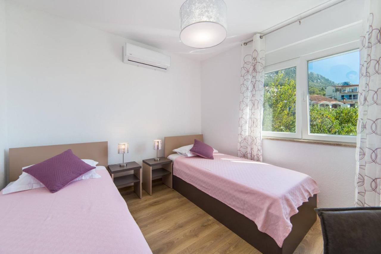 Apartments Zvonik Brist Εξωτερικό φωτογραφία