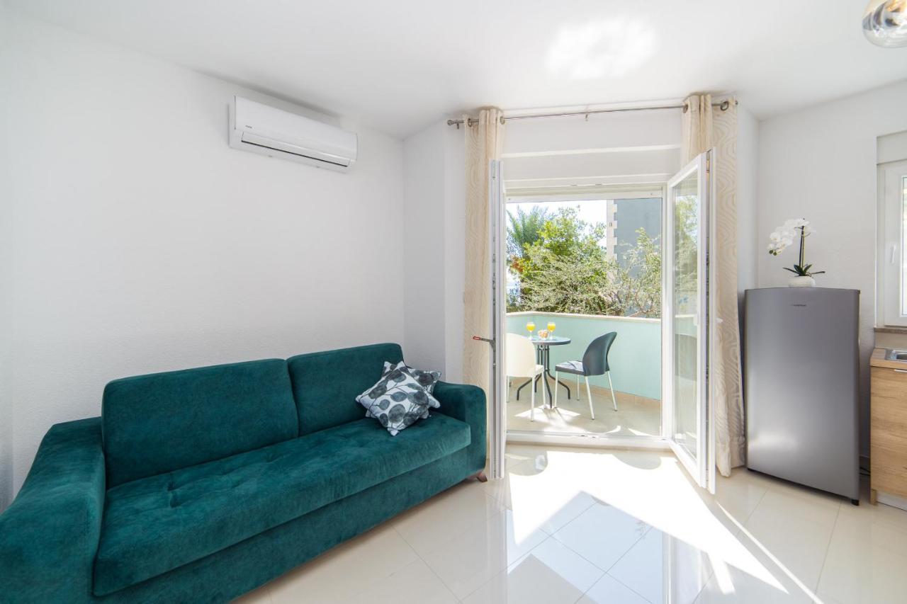 Apartments Zvonik Brist Εξωτερικό φωτογραφία